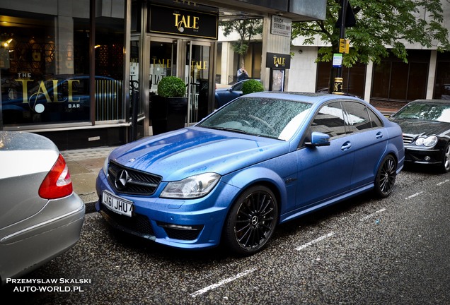 Mercedes-Benz C 63 AMG Edition 125