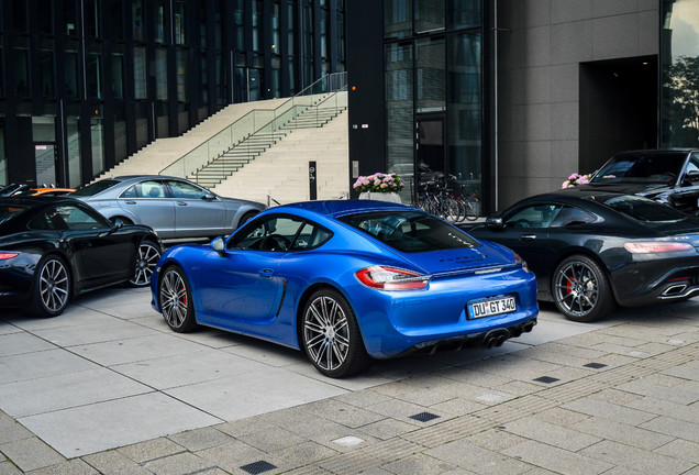 Porsche 981 Cayman GTS