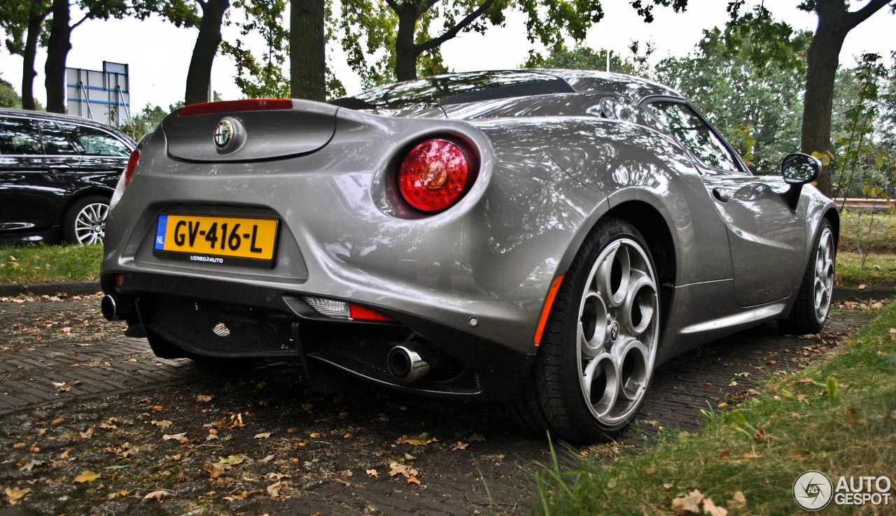 Alfa Romeo 4C Coupé