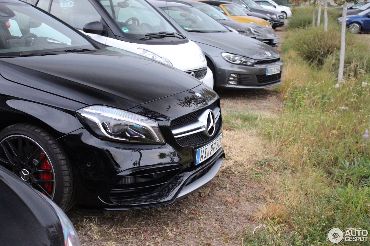 Mercedes-AMG A 45 W176 2015