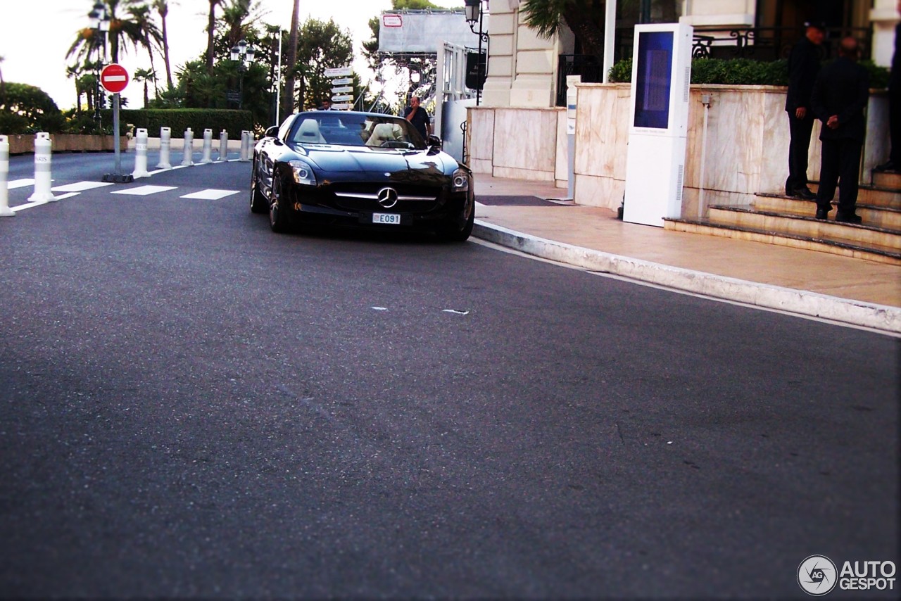 Mercedes-Benz SLS AMG Roadster