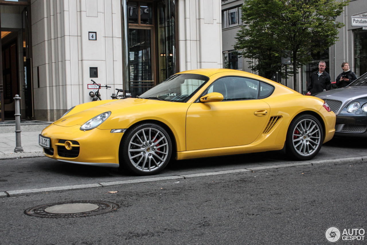 Porsche 987 Cayman S