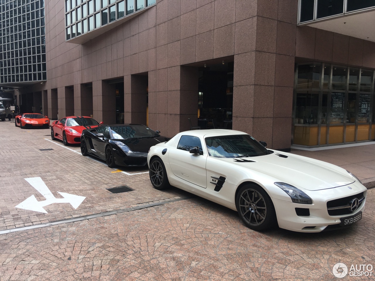 Mercedes-Benz SLS AMG