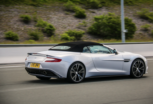 Aston Martin Vanquish Volante