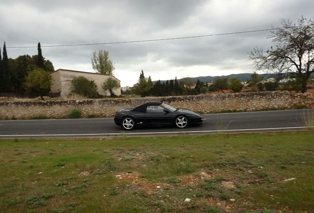 Ferrari F355 Spider