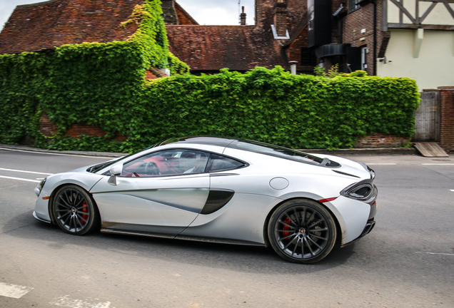 McLaren 570GT