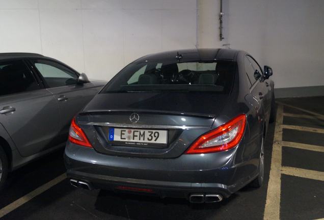 Mercedes-Benz CLS 63 AMG C218