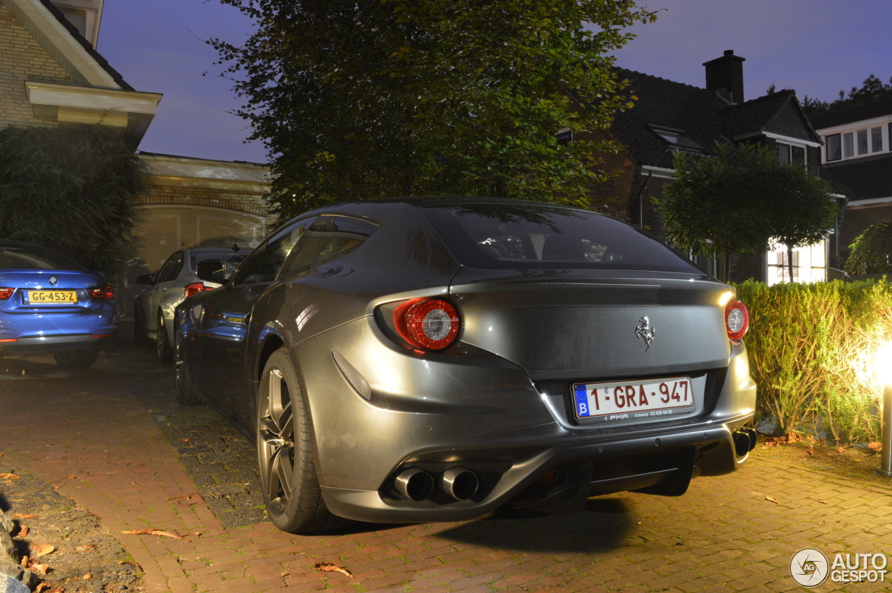 Ferrari FF