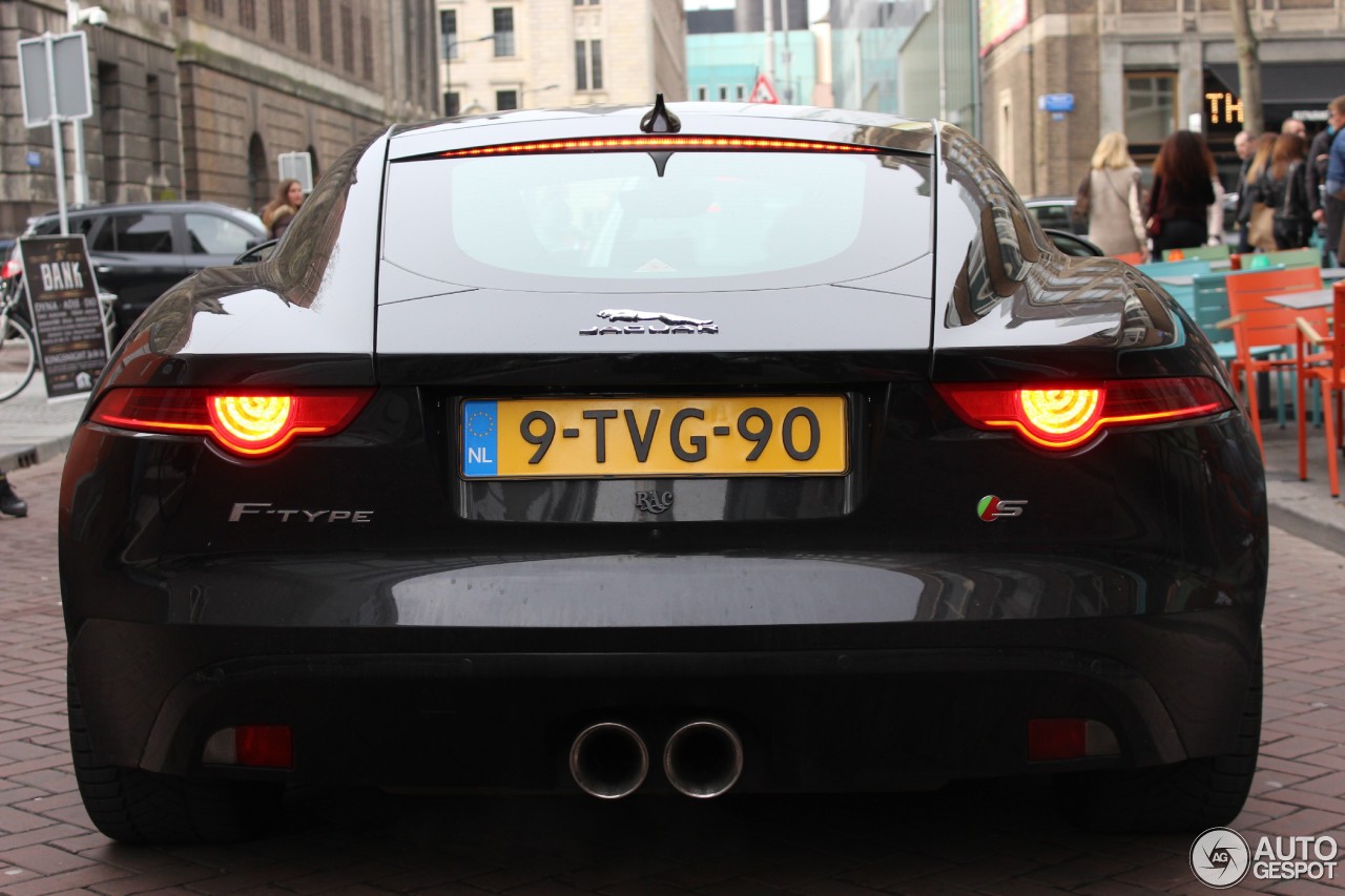 Jaguar F-TYPE S Coupé