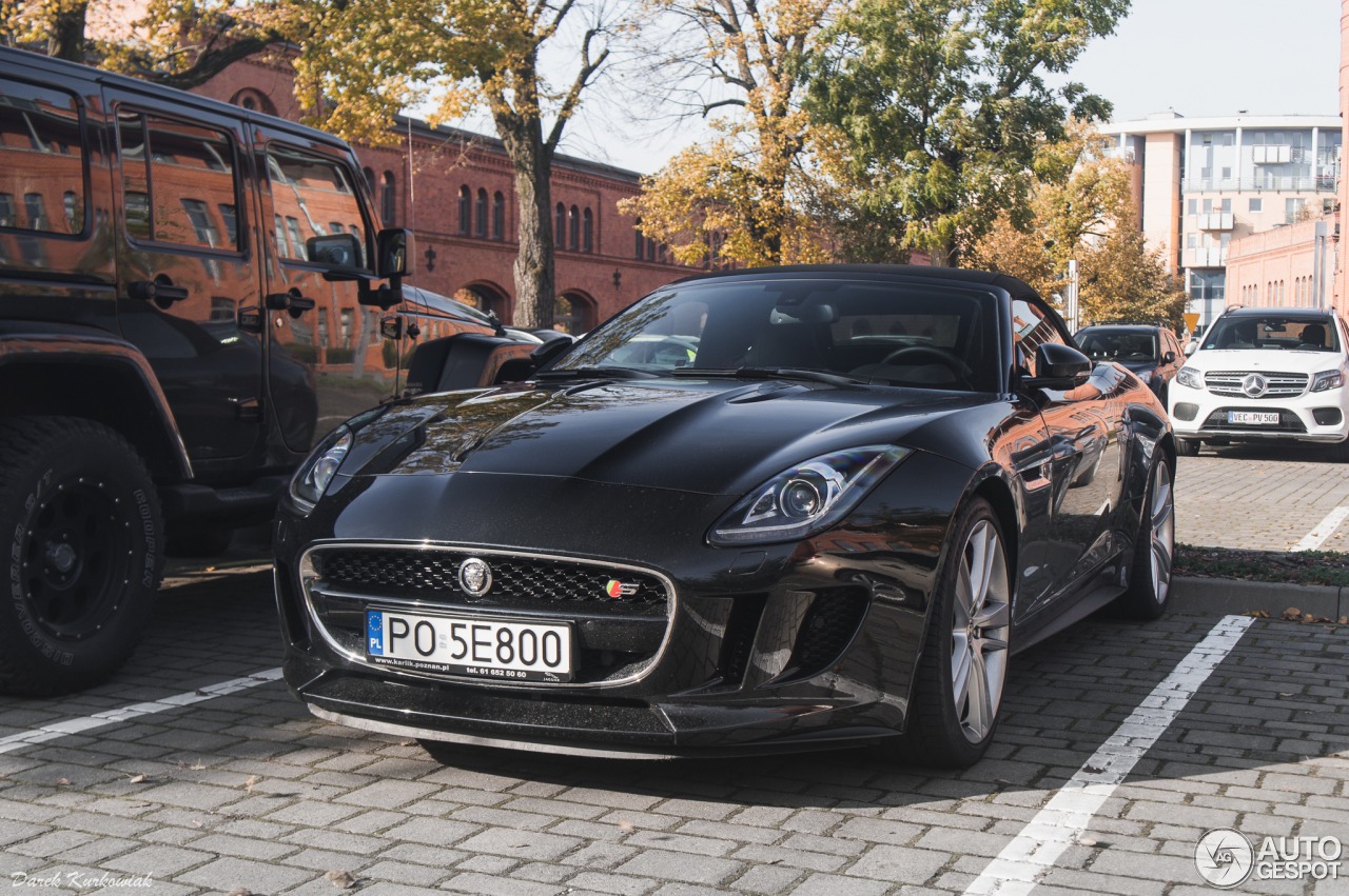 Jaguar F-TYPE S V8 Convertible