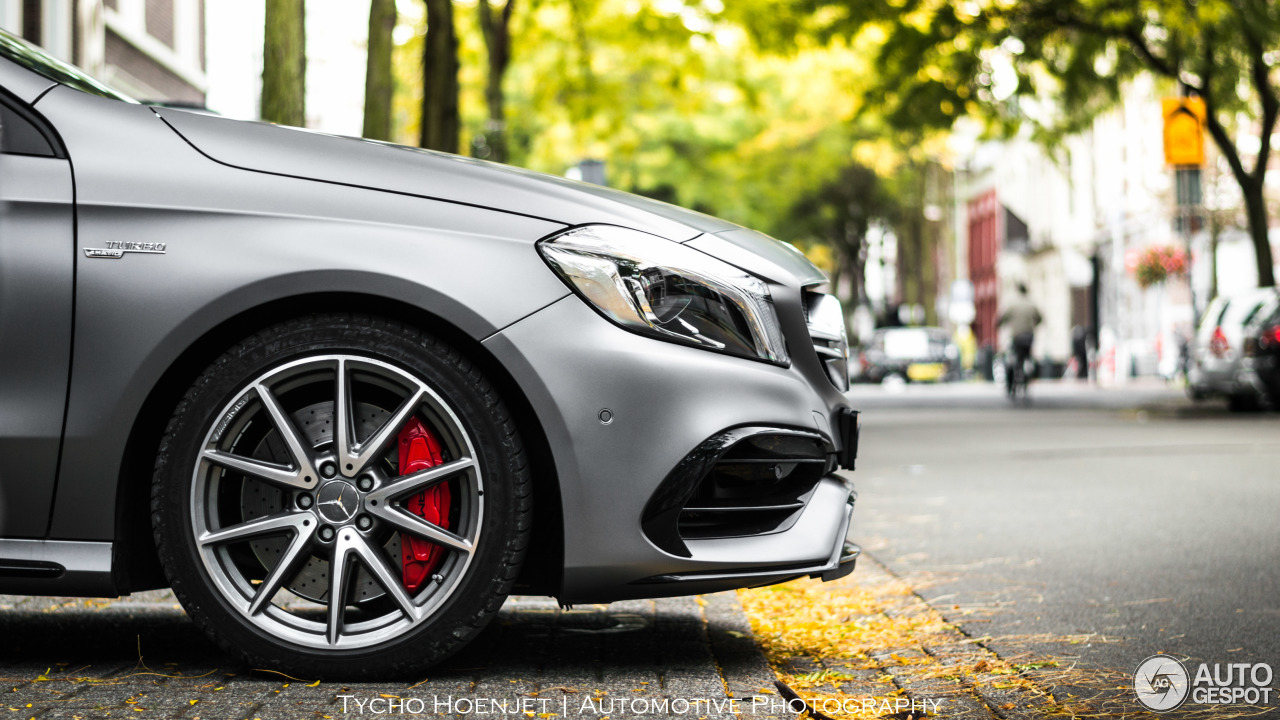 Mercedes-AMG A 45 W176 2015