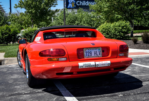 Dodge Viper RT/10 1996