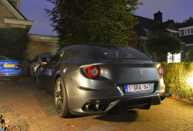 Ferrari FF