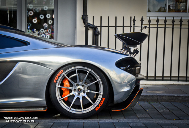 McLaren P1