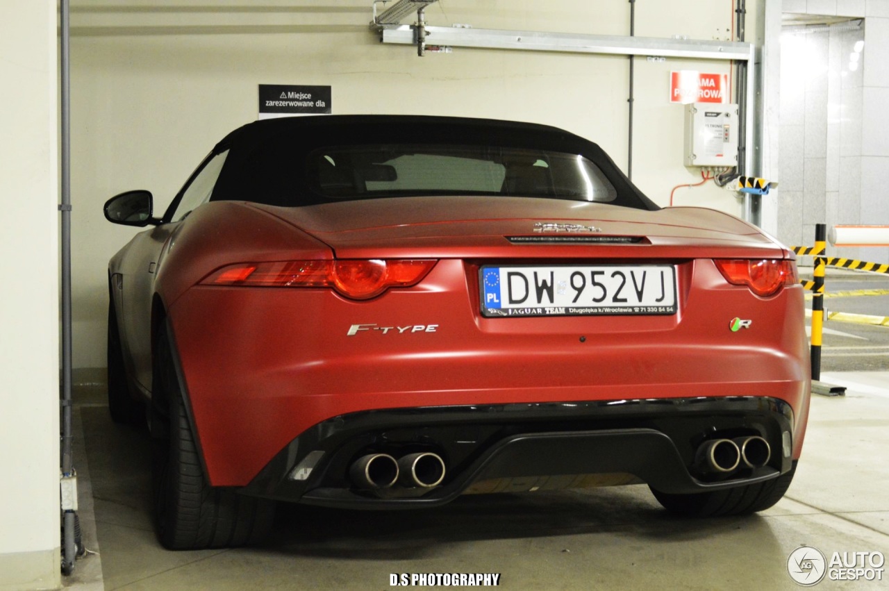 Jaguar F-TYPE R Convertible