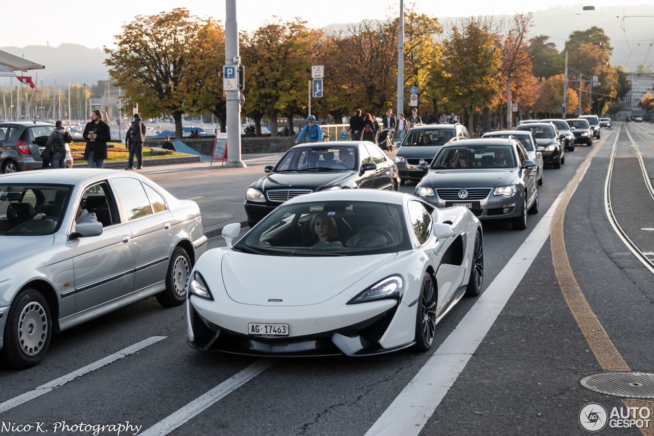 McLaren 570S