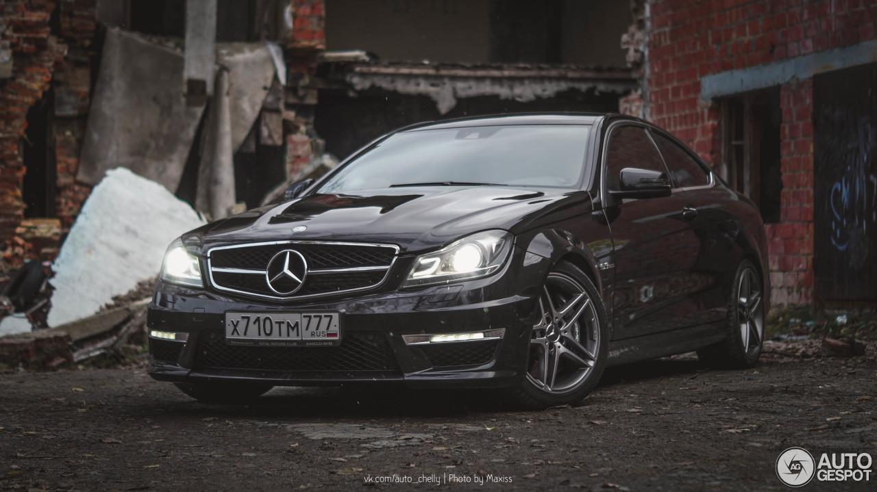 Mercedes-Benz C 63 AMG Coupé