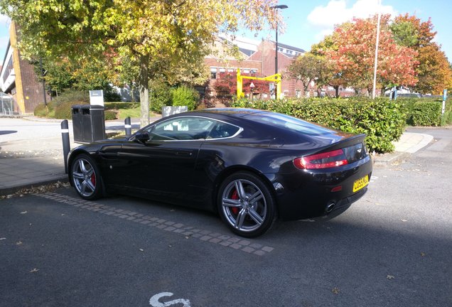 Aston Martin V8 Vantage