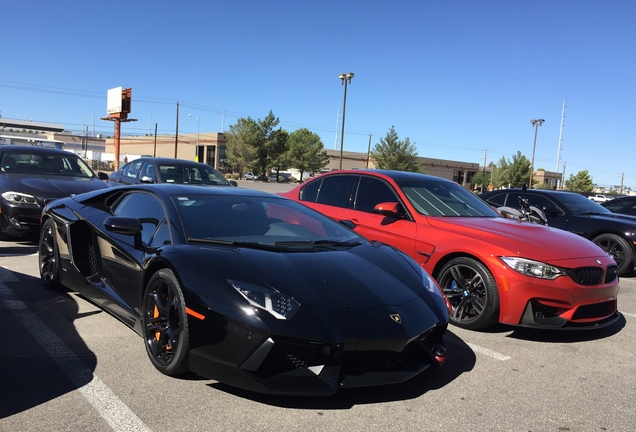 Lamborghini Aventador LP700-4