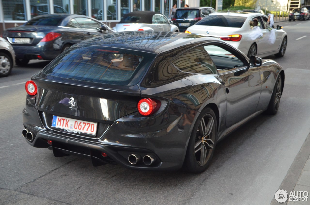 Ferrari FF