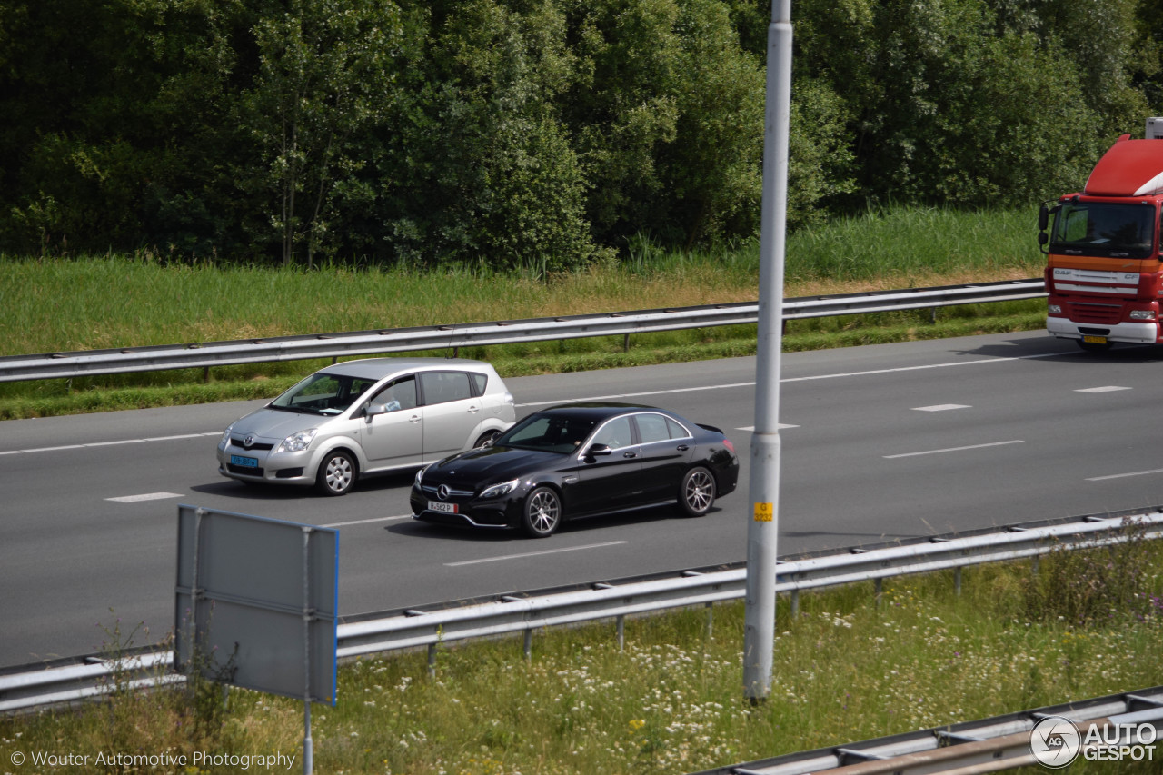 Mercedes-AMG C 63 W205