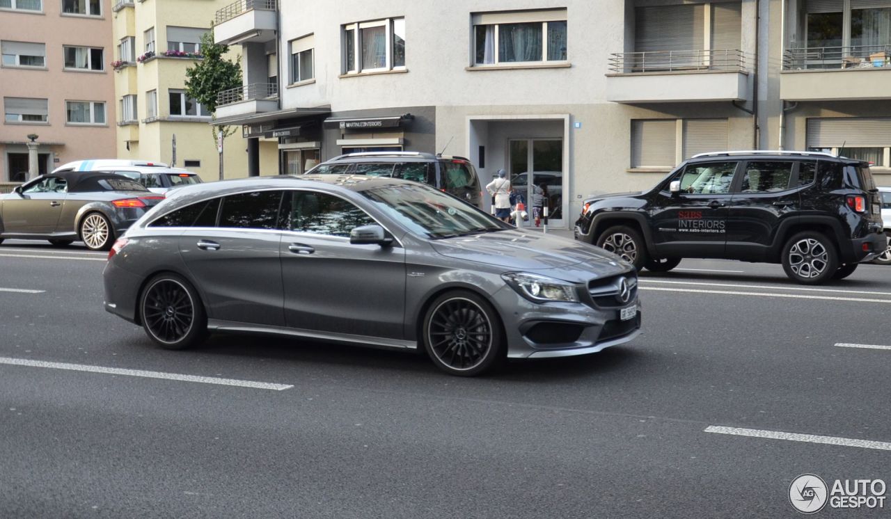 Mercedes-Benz CLA 45 AMG Shooting Brake