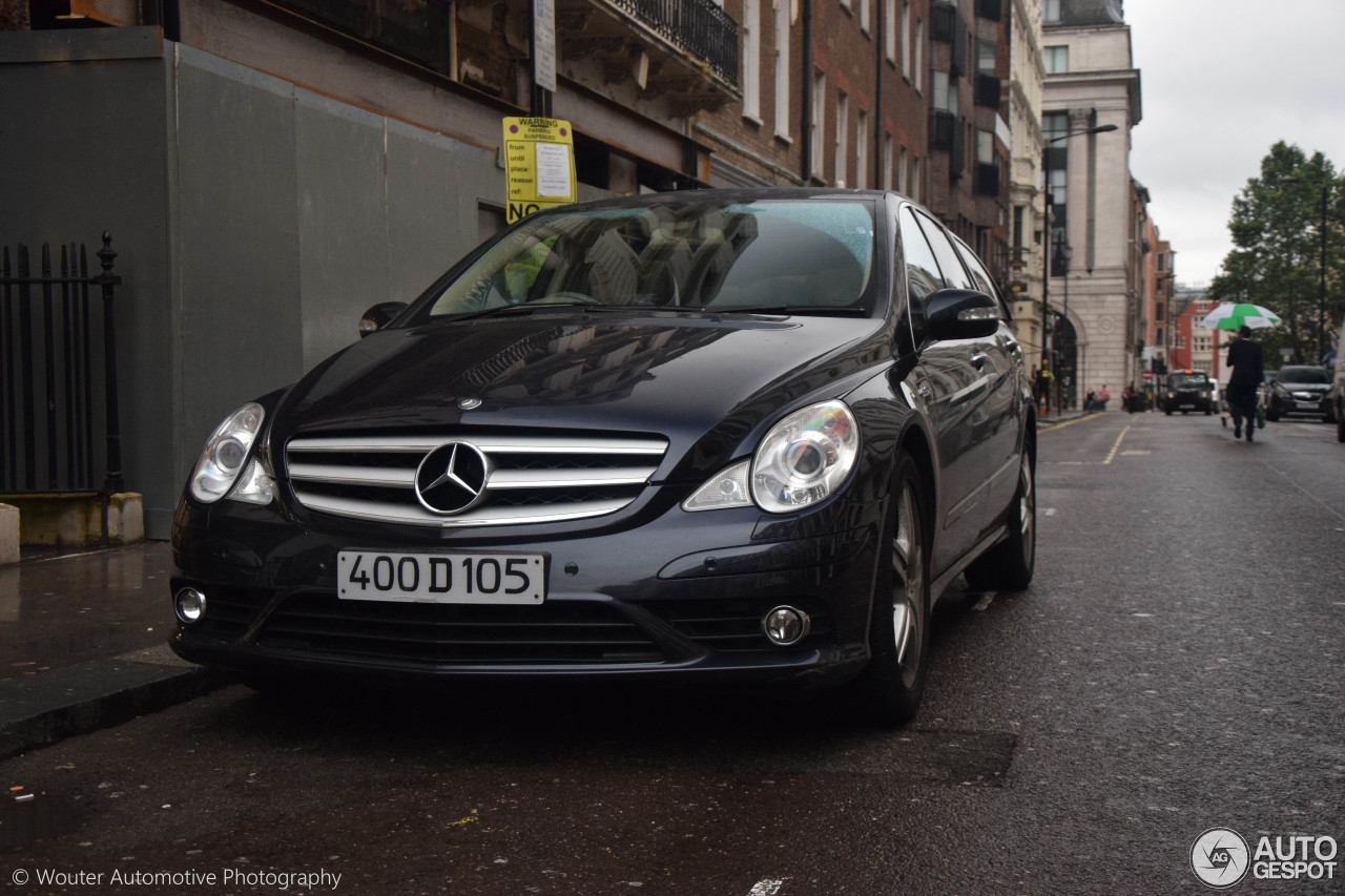 Mercedes-Benz R 63 AMG