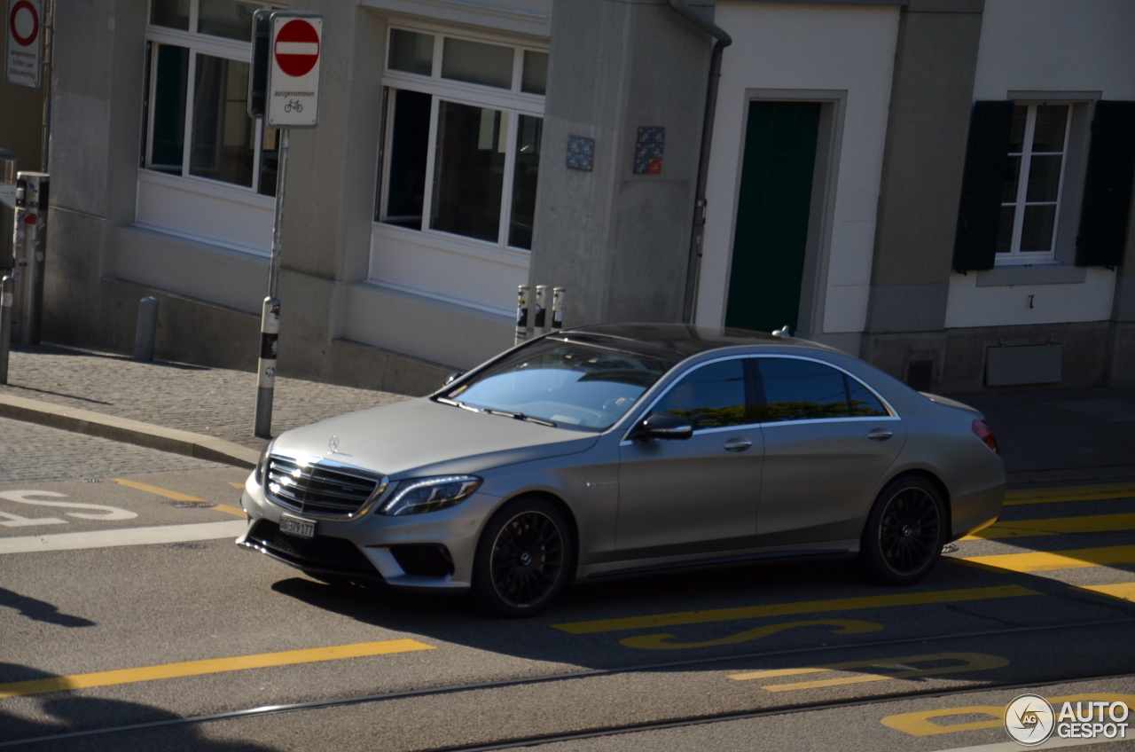 Mercedes-Benz S 65 AMG V222