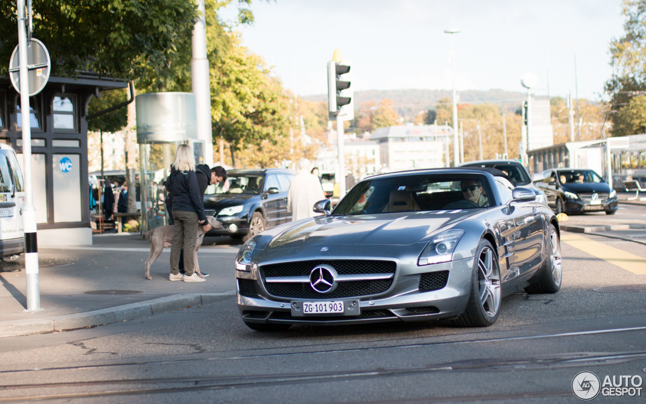 Mercedes-Benz SLS AMG Roadster