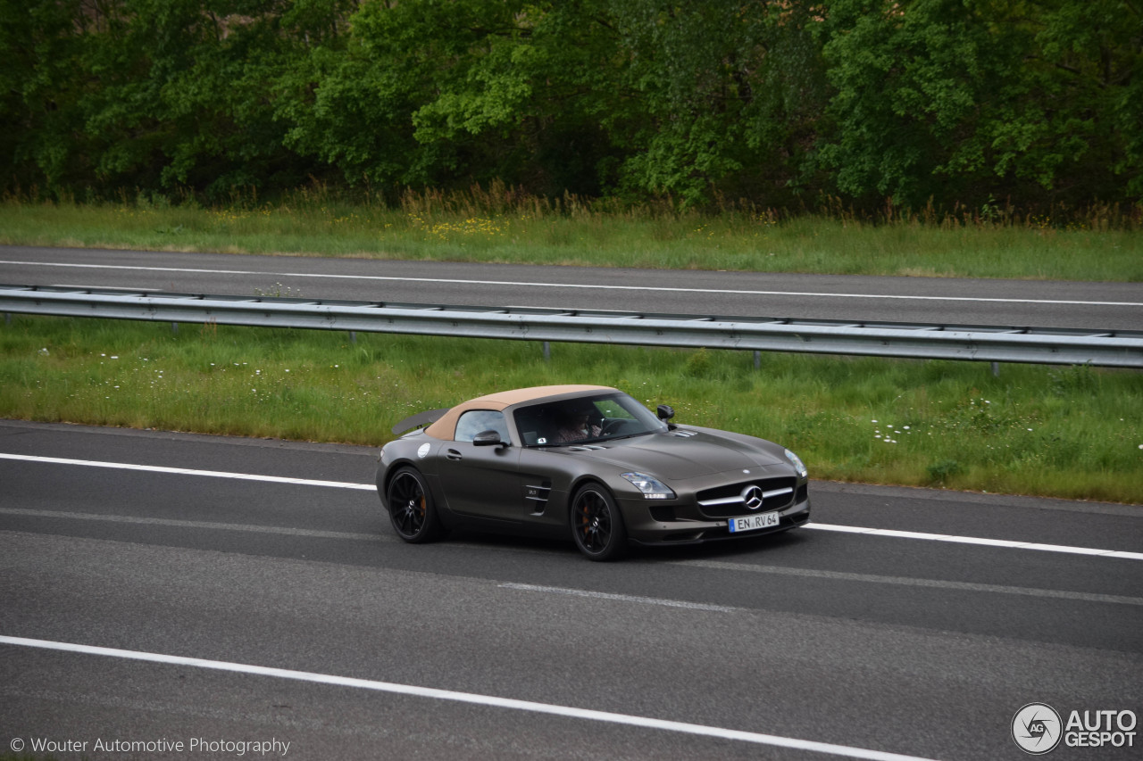 Mercedes-Benz SLS AMG Roadster