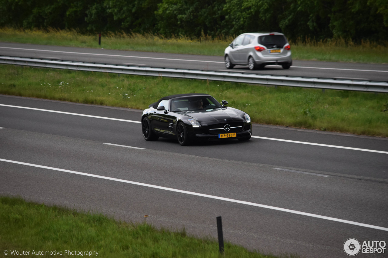 Mercedes-Benz SLS AMG Roadster