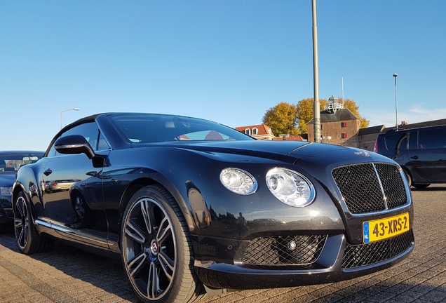 Bentley Continental GTC V8