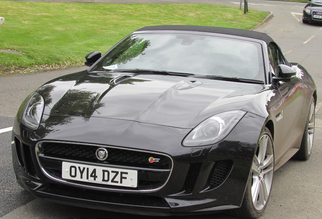 Jaguar F-TYPE S V8 Convertible