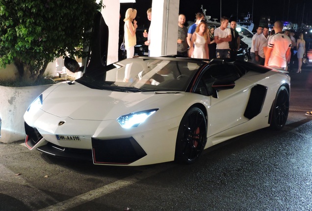 Lamborghini Aventador LP700-4 Roadster Pirelli Edition