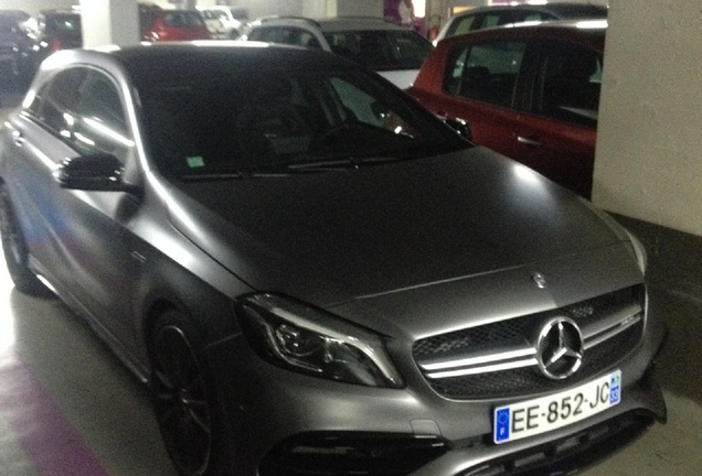 Mercedes-AMG A 45 W176 2015