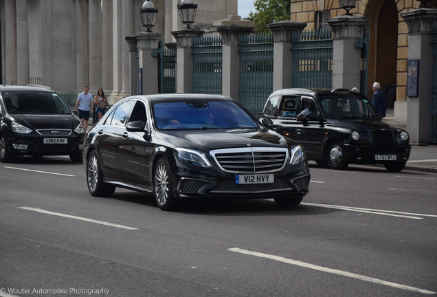 Mercedes-Benz S 65 AMG V222