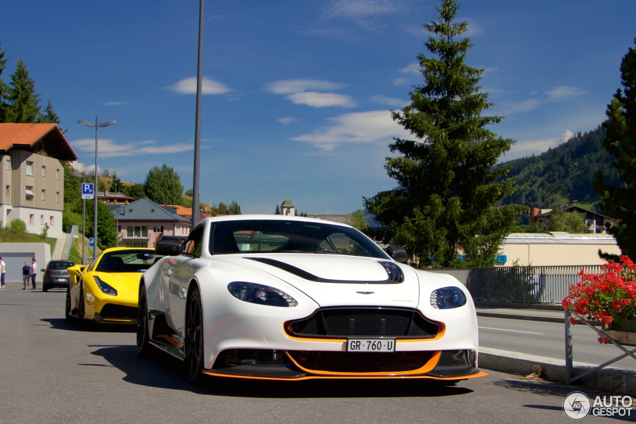 Aston Martin Vantage GT12