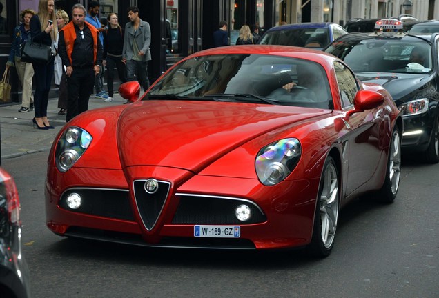 Alfa Romeo 8C Competizione