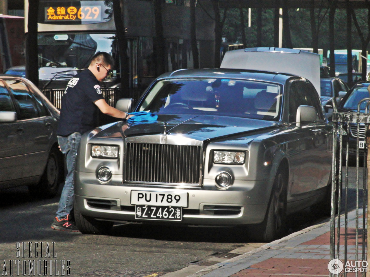 Rolls-Royce Phantom