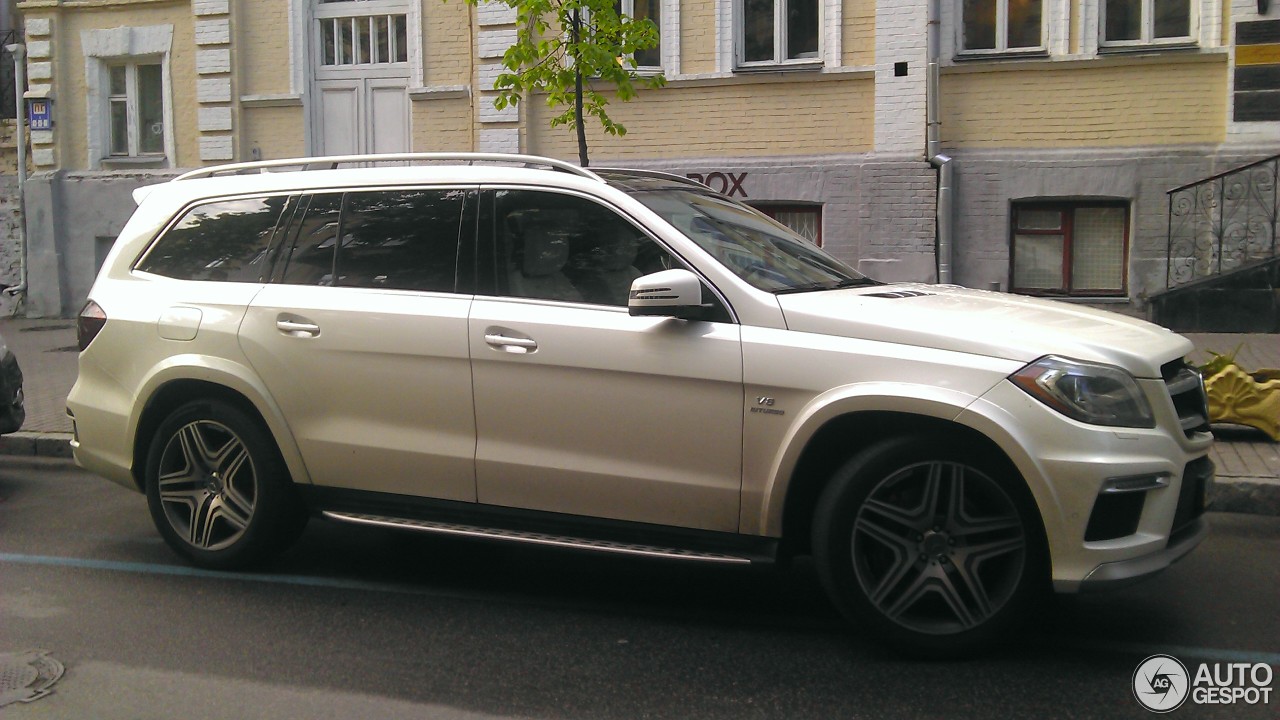 Mercedes-Benz GL 63 AMG X166