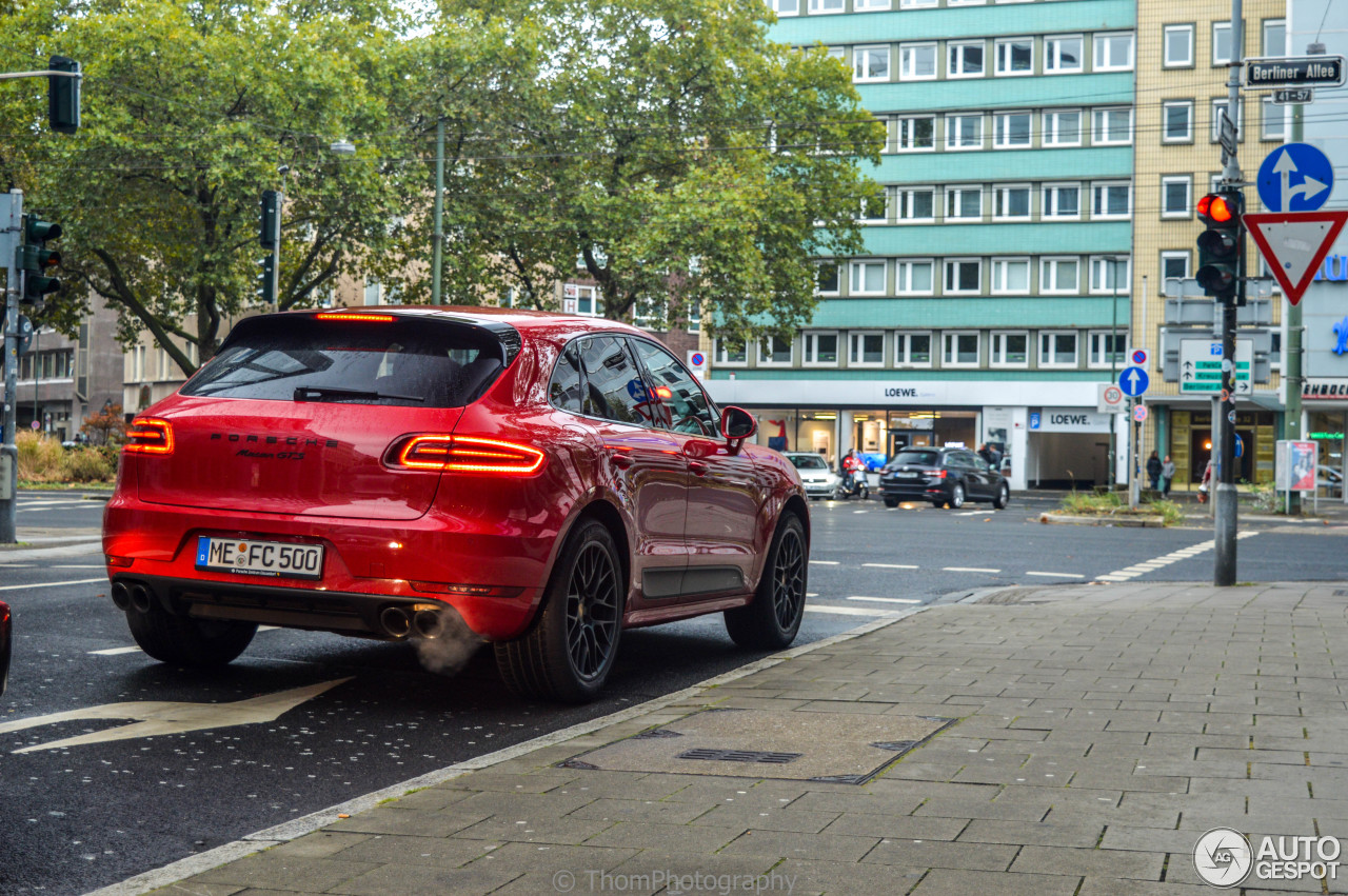 Porsche 95B Macan GTS