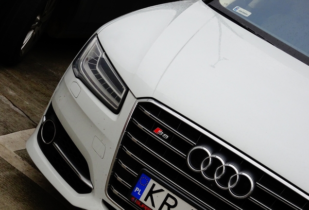 Audi S8 D4 2014