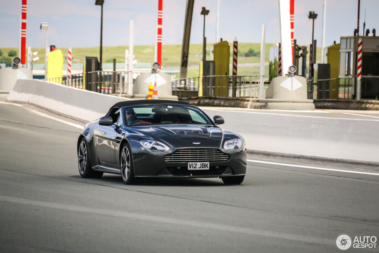 Aston Martin V12 Vantage Roadster