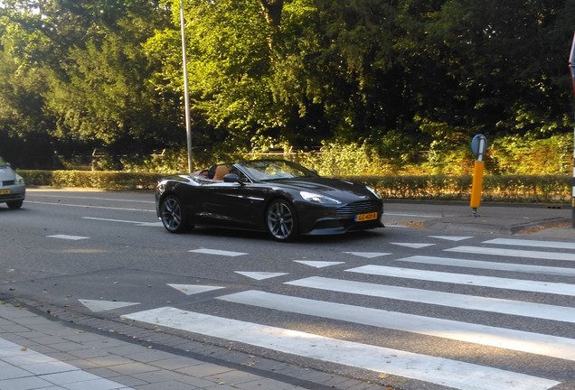 Aston Martin Vanquish Volante