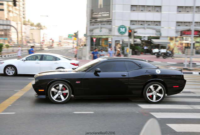 Dodge Challenger SRT-8 392