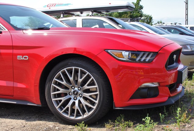 Ford Mustang GT 2015