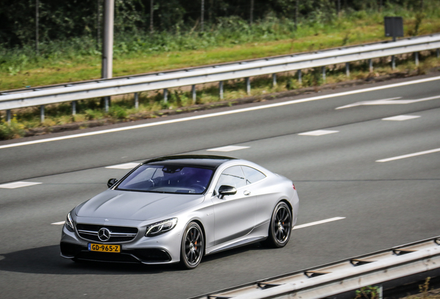 Mercedes-Benz S 63 AMG Coupé C217