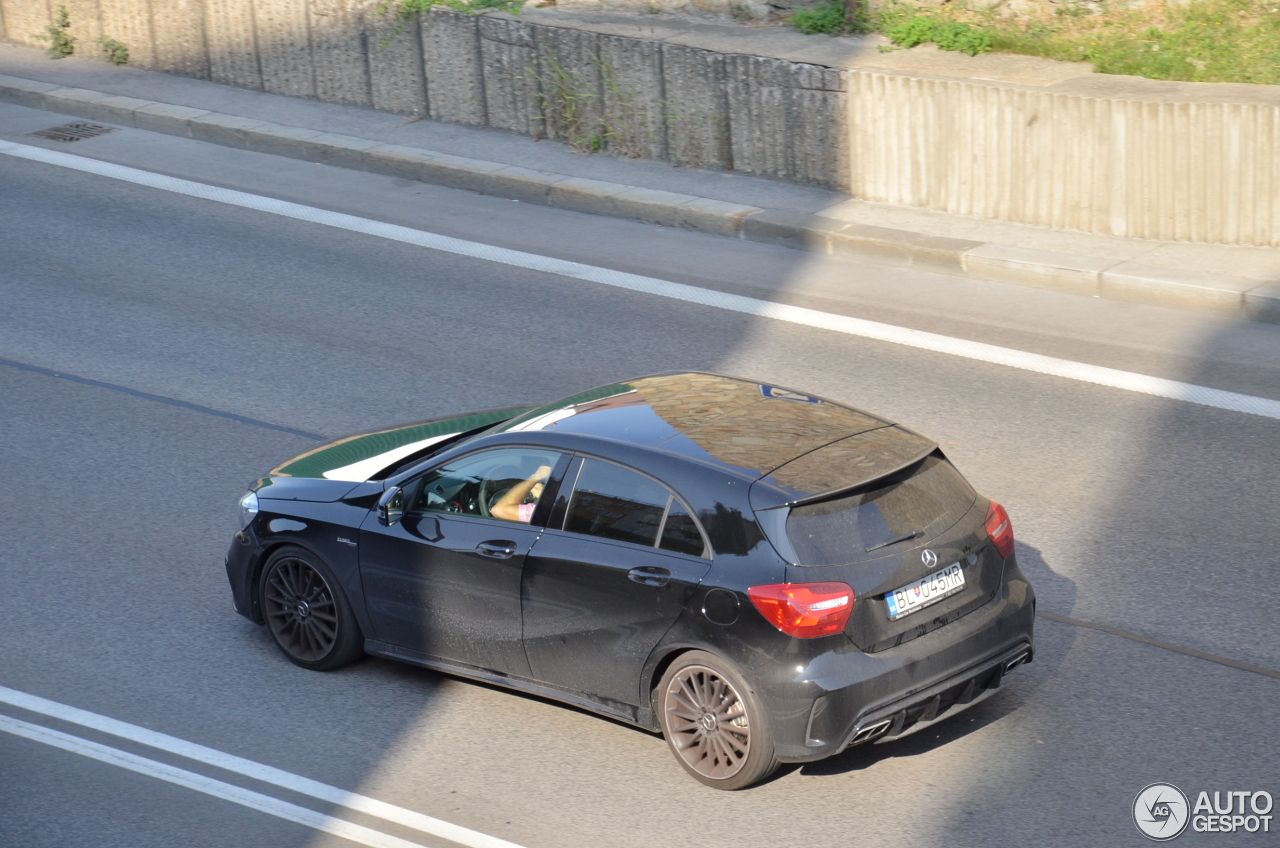 Mercedes-AMG A 45 W176 2015