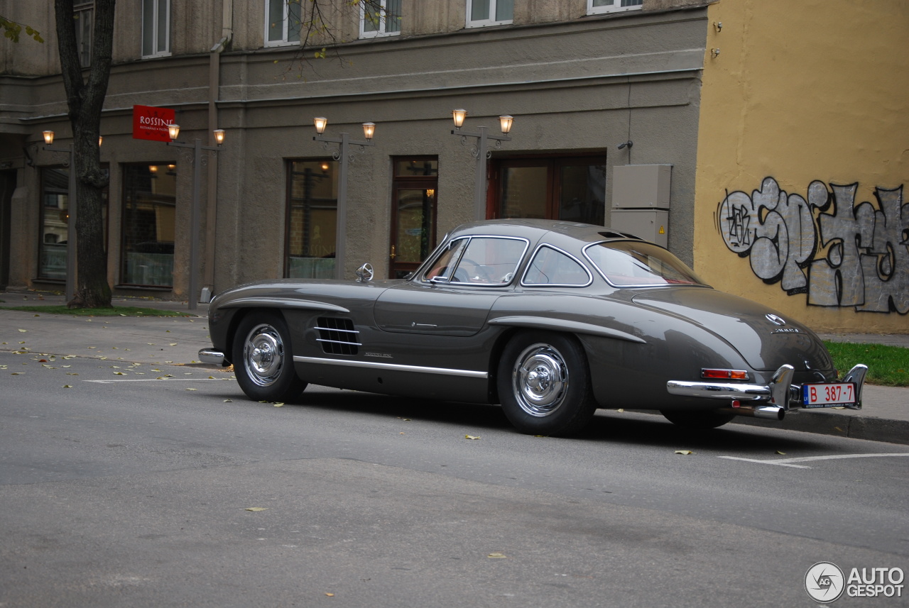 Mercedes-Benz 300SL Gullwing