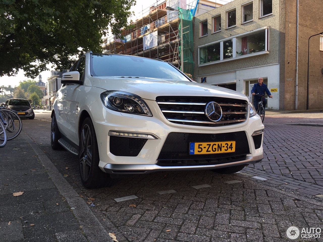 Mercedes-Benz ML 63 AMG W166